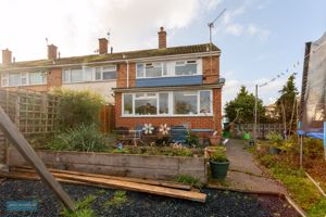 Rear- click for photo gallery